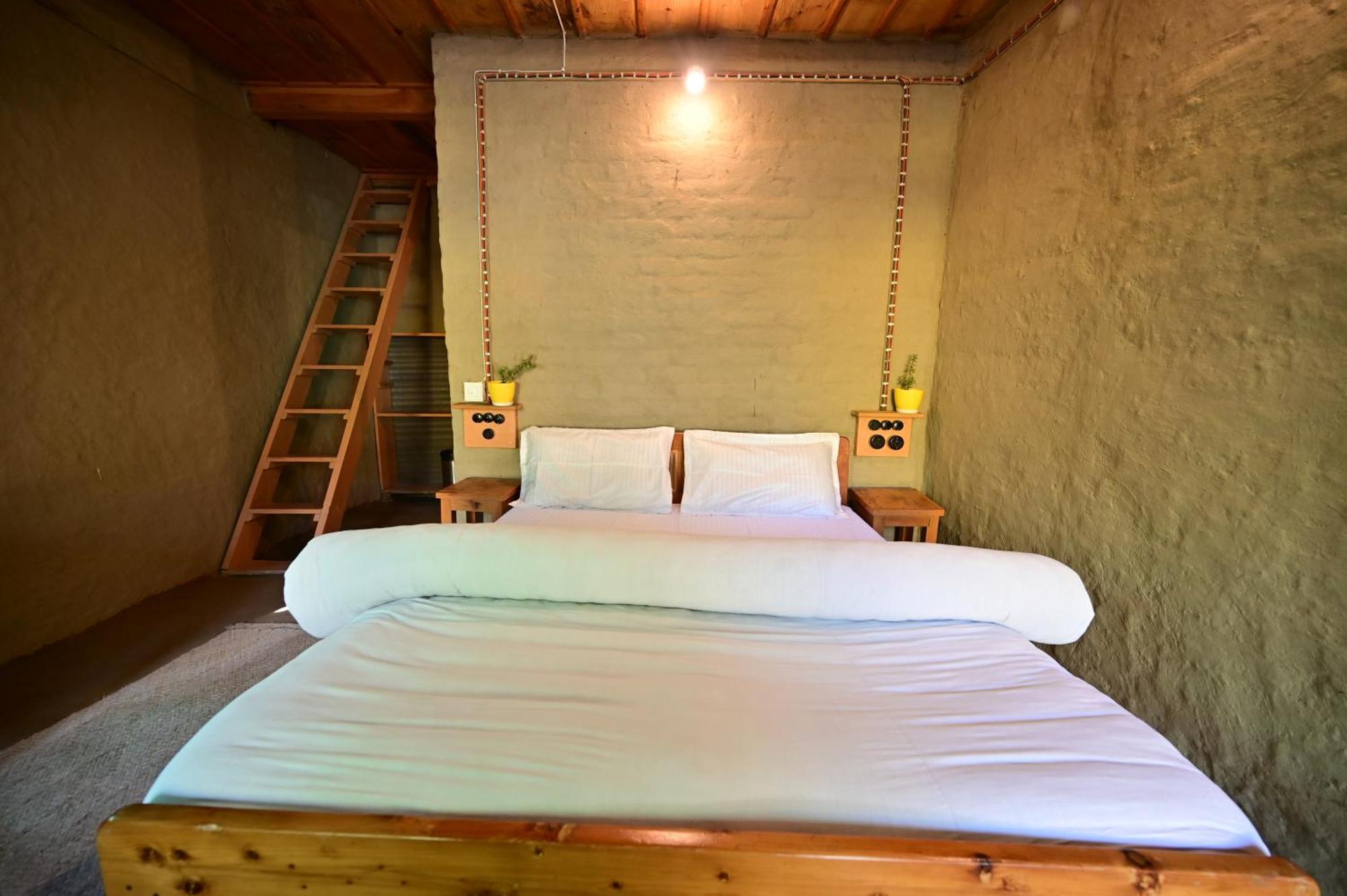 Himalayan Mud Resort Kasol Luaran gambar
